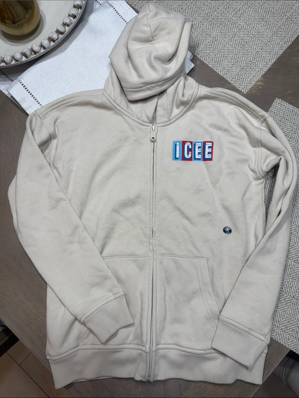 Abercrombie & Fitch ICEE Logo Zip-Up Hoodie - Cream